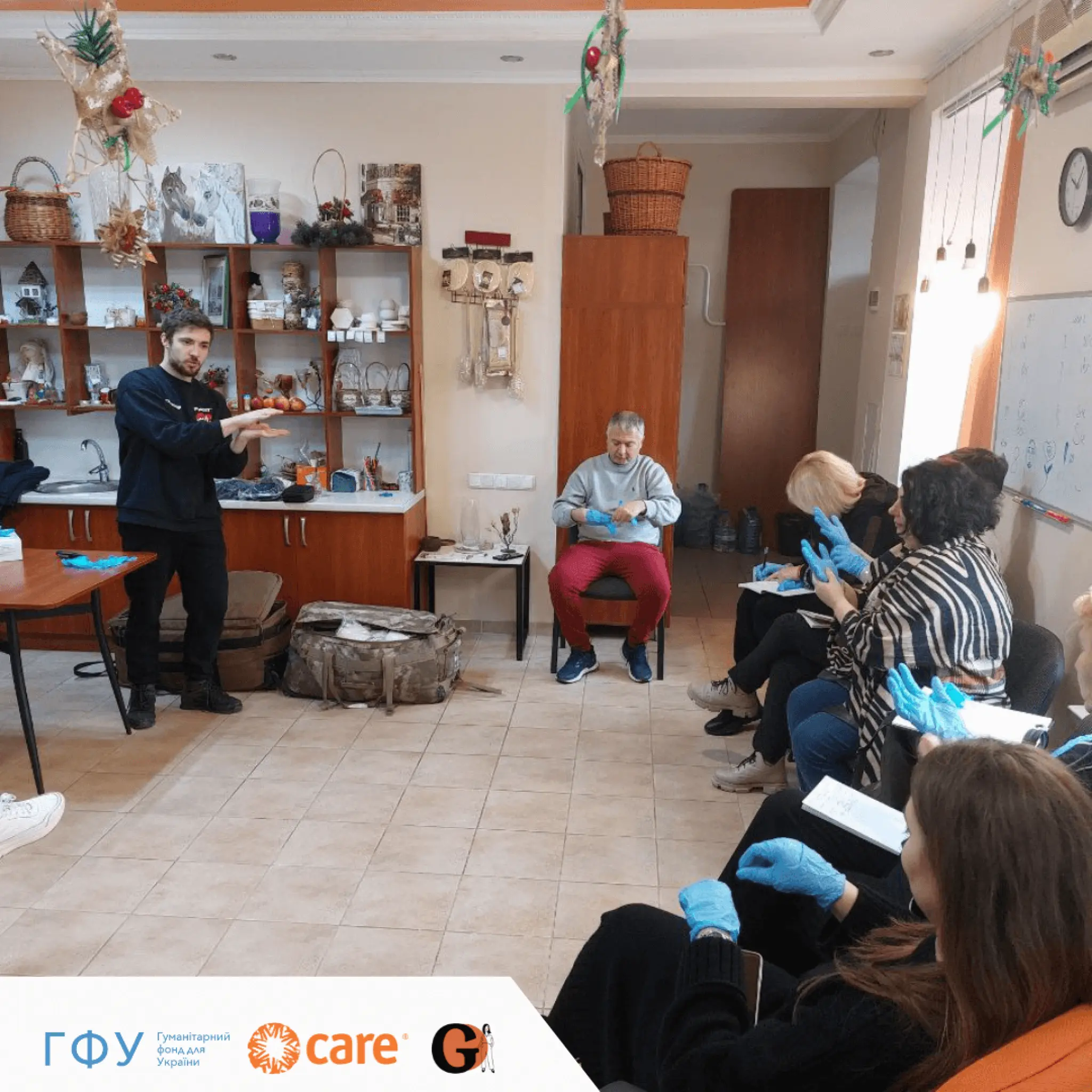 Мобільні бригади освоюють навички надання домедичної допомоги